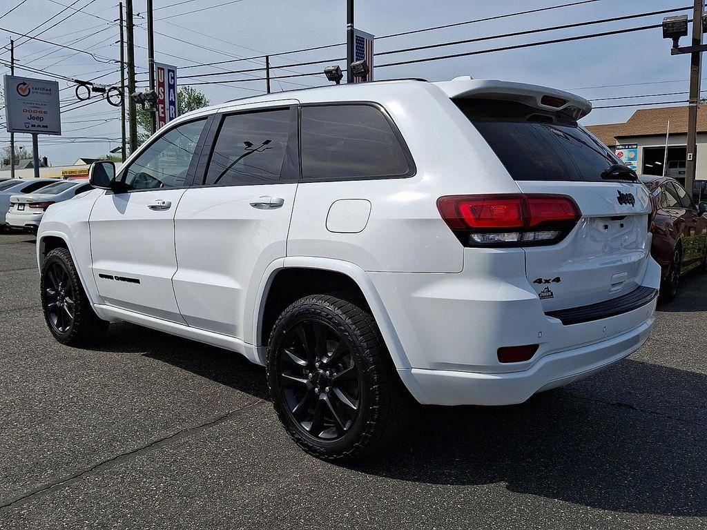 used 2018 Jeep Grand Cherokee car, priced at $19,341