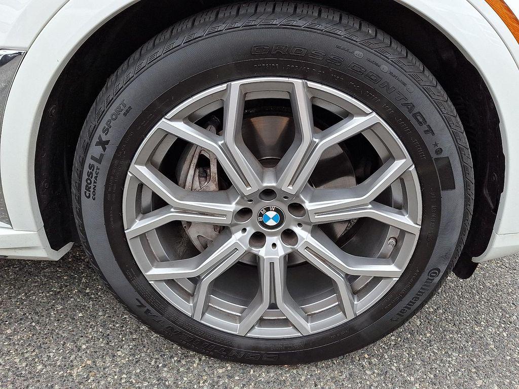 used 2025 BMW X7 car, priced at $55,158