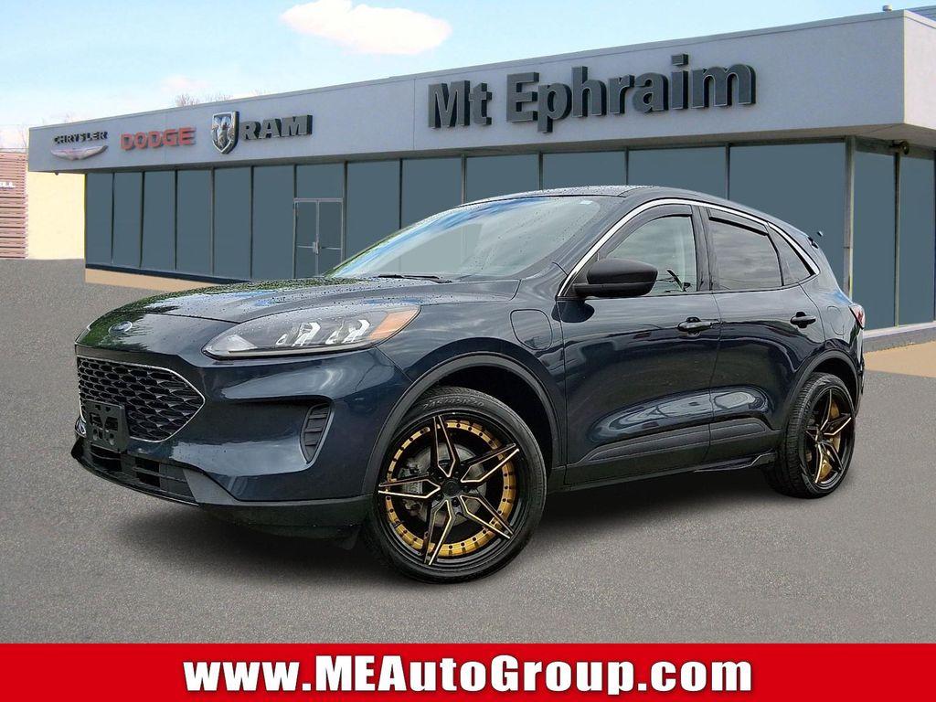 used 2022 Ford Escape car, priced at $18,704
