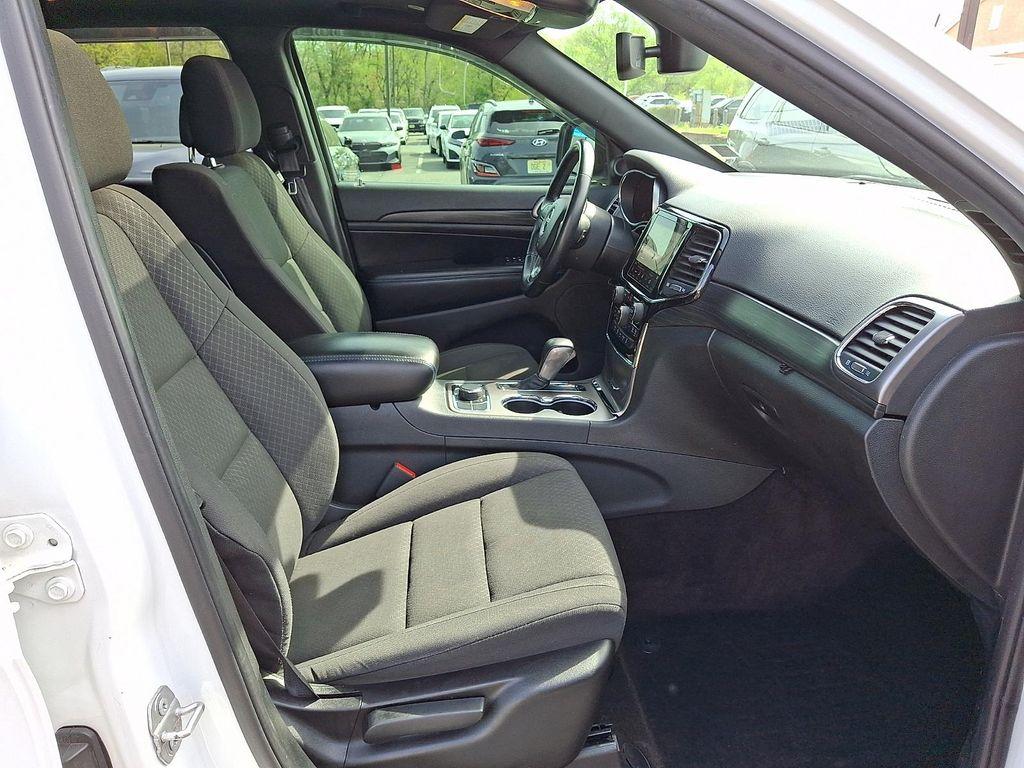 used 2019 Jeep Grand Cherokee car, priced at $18,154