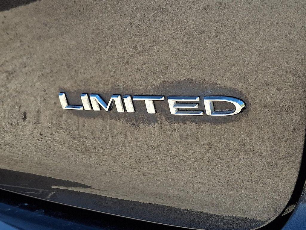 used 2023 Chrysler Pacifica car, priced at $30,141