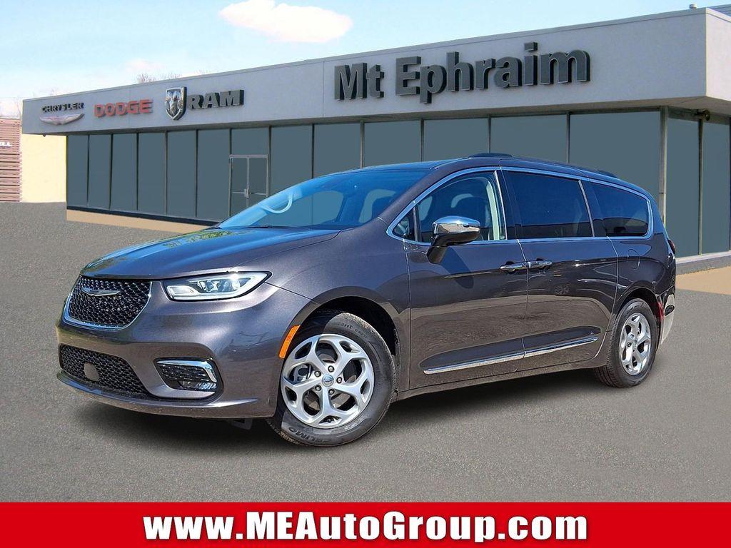 used 2023 Chrysler Pacifica car, priced at $30,141
