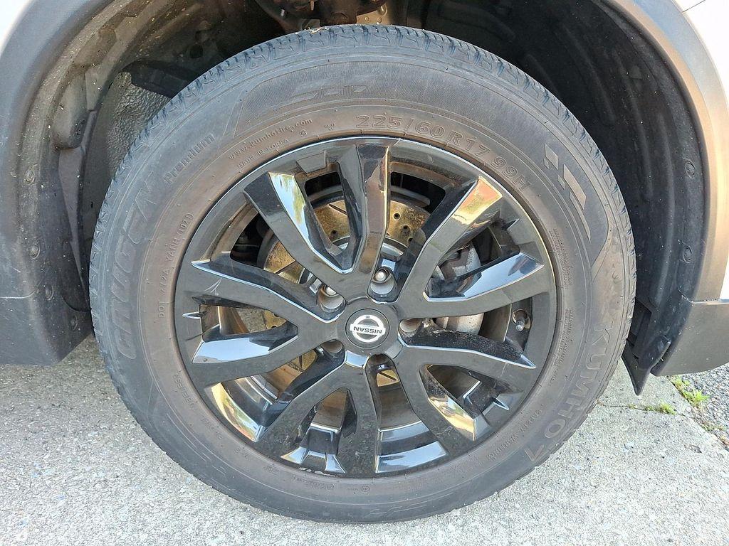 used 2020 Nissan Rogue car, priced at $14,886