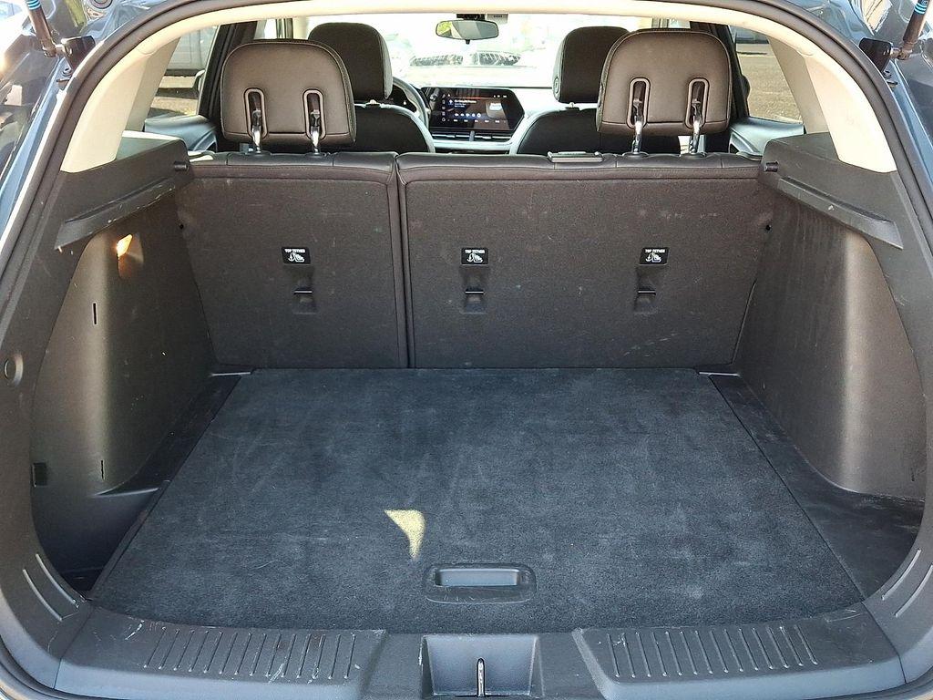 used 2025 Chevrolet Trax car, priced at $21,654