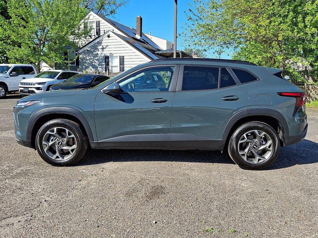 used 2025 Chevrolet Trax car, priced at $21,654