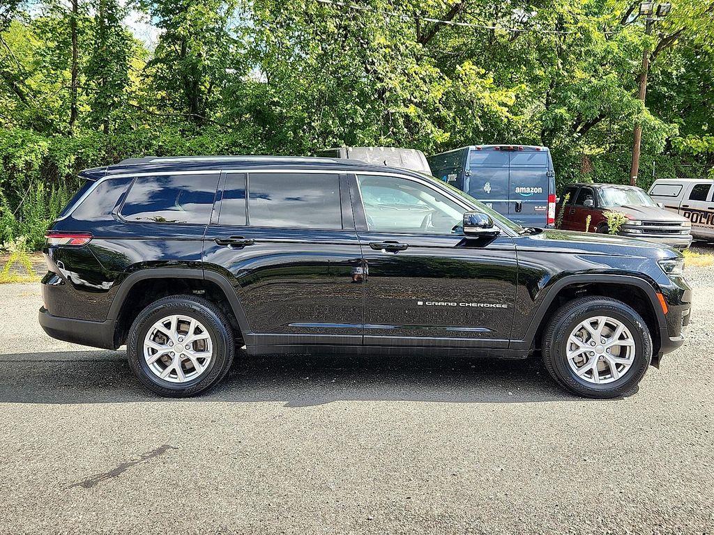 used 2022 Jeep Grand Cherokee L car, priced at $29,398