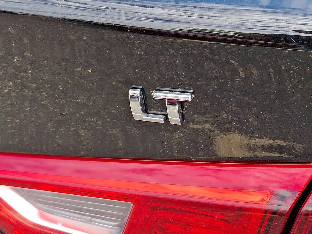 used 2024 Chevrolet Malibu car, priced at $20,162