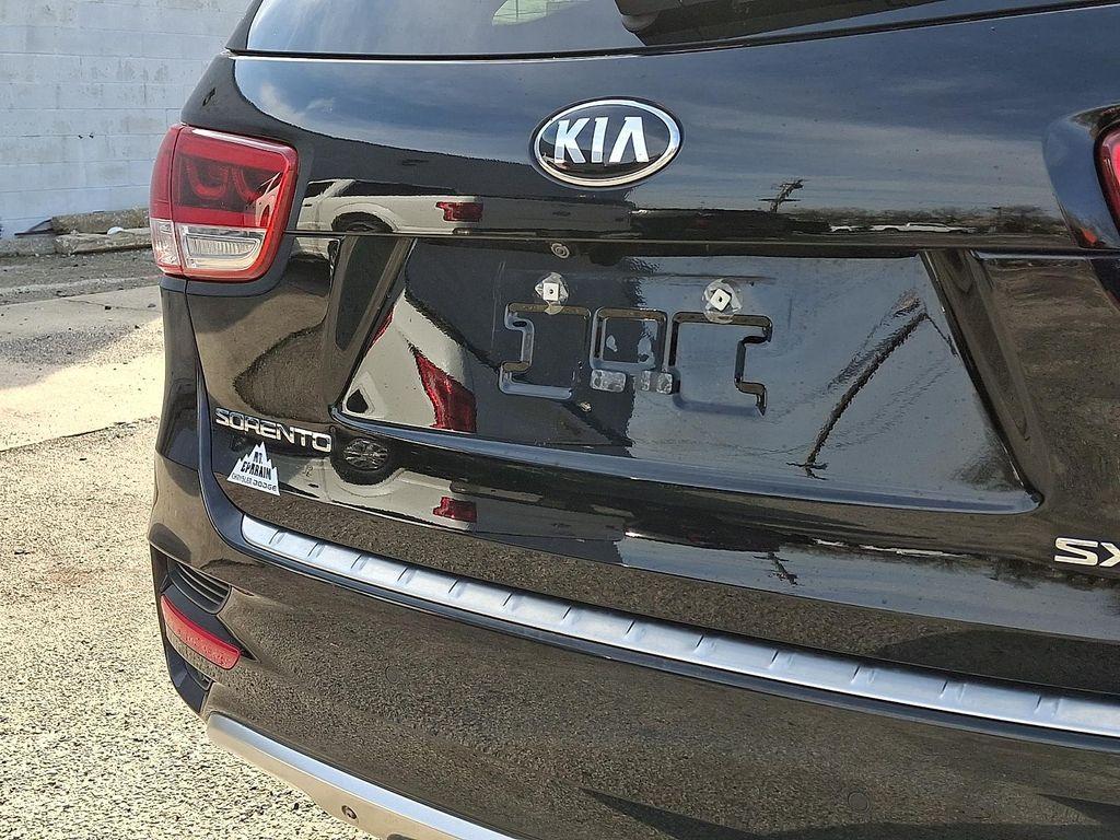 used 2016 Kia Sorento car, priced at $17,146