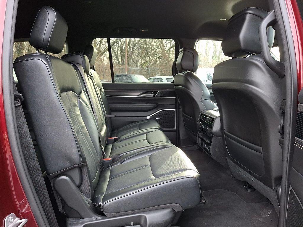 used 2024 Jeep Wagoneer L car, priced at $37,594