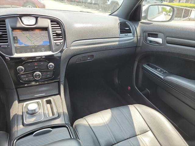 used 2015 Chrysler 300 car