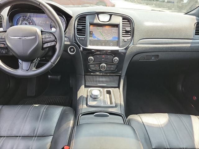 used 2015 Chrysler 300 car