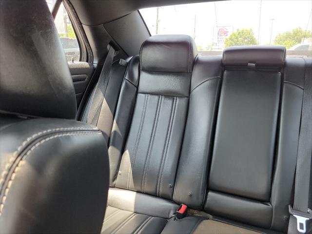 used 2015 Chrysler 300 car