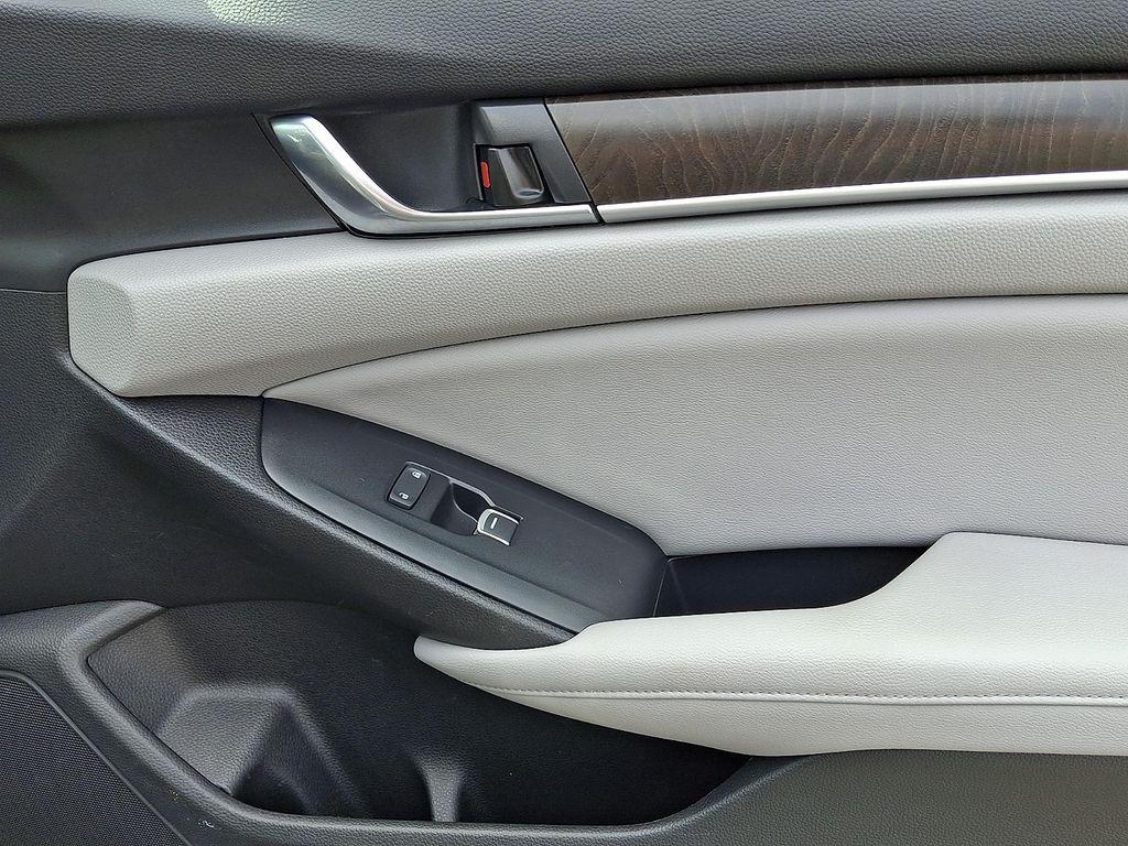 used 2018 Honda Accord car, priced at $20,900