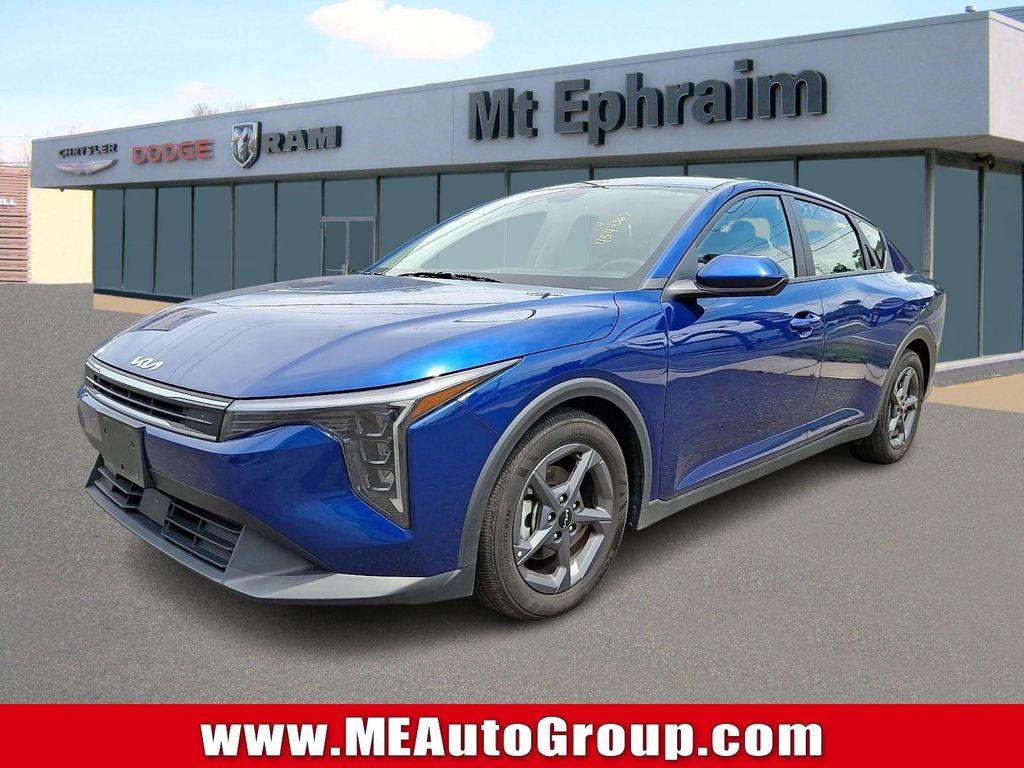 used 2025 Kia K4 car, priced at $20,662
