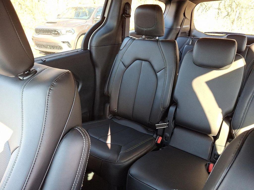 new 2026 Chrysler Pacifica car, priced at $46,006