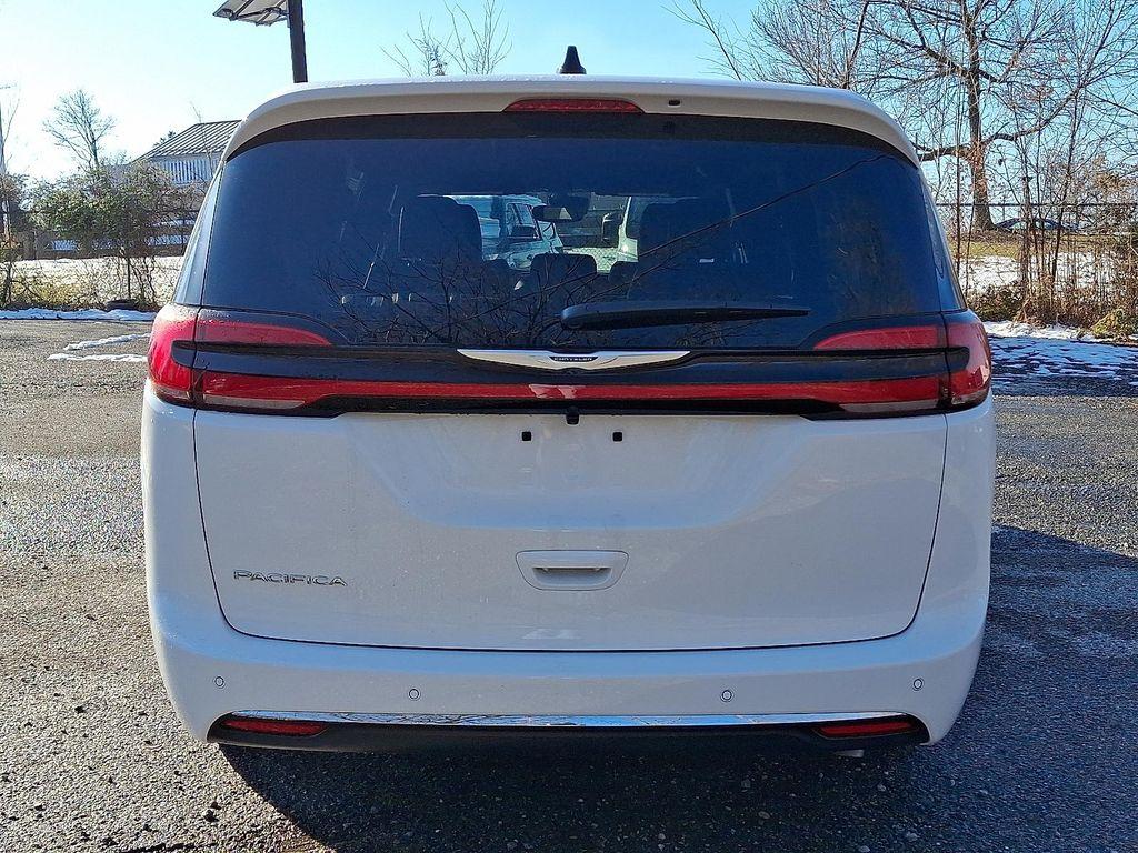 new 2026 Chrysler Pacifica car, priced at $46,006