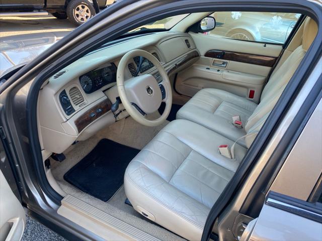 used 2006 Mercury Grand Marquis car, priced at $7,000