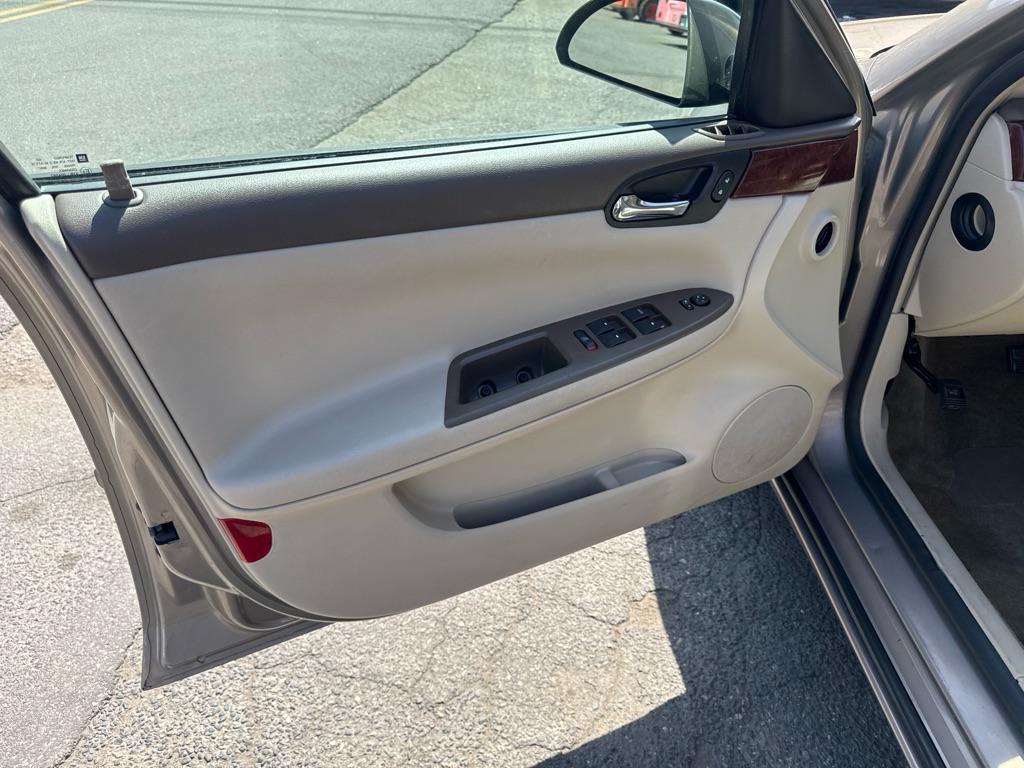 used 2007 Chevrolet Impala car, priced at $7,500
