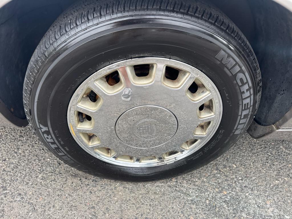 used 1995 Cadillac Eldorado car, priced at $7,000