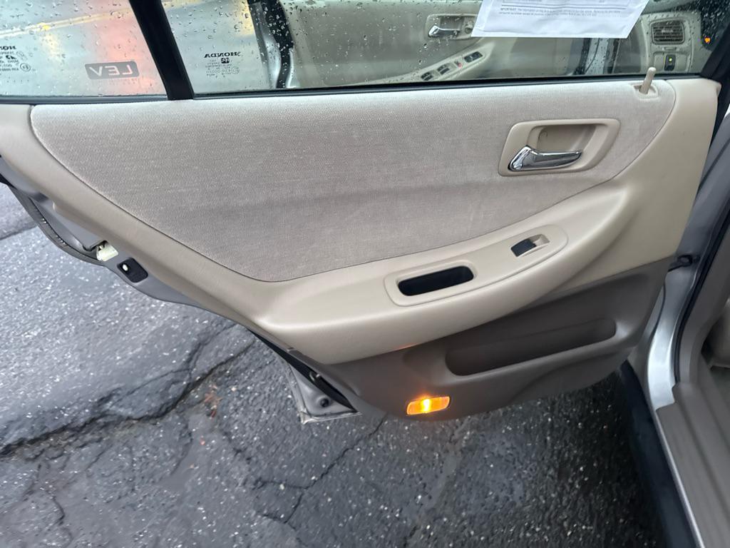 used 1998 Honda Accord car, priced at $6,995