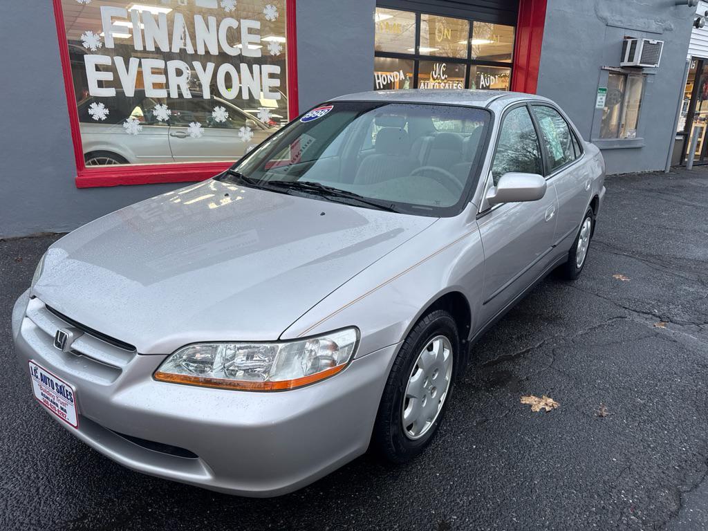 used 1998 Honda Accord car, priced at $6,995