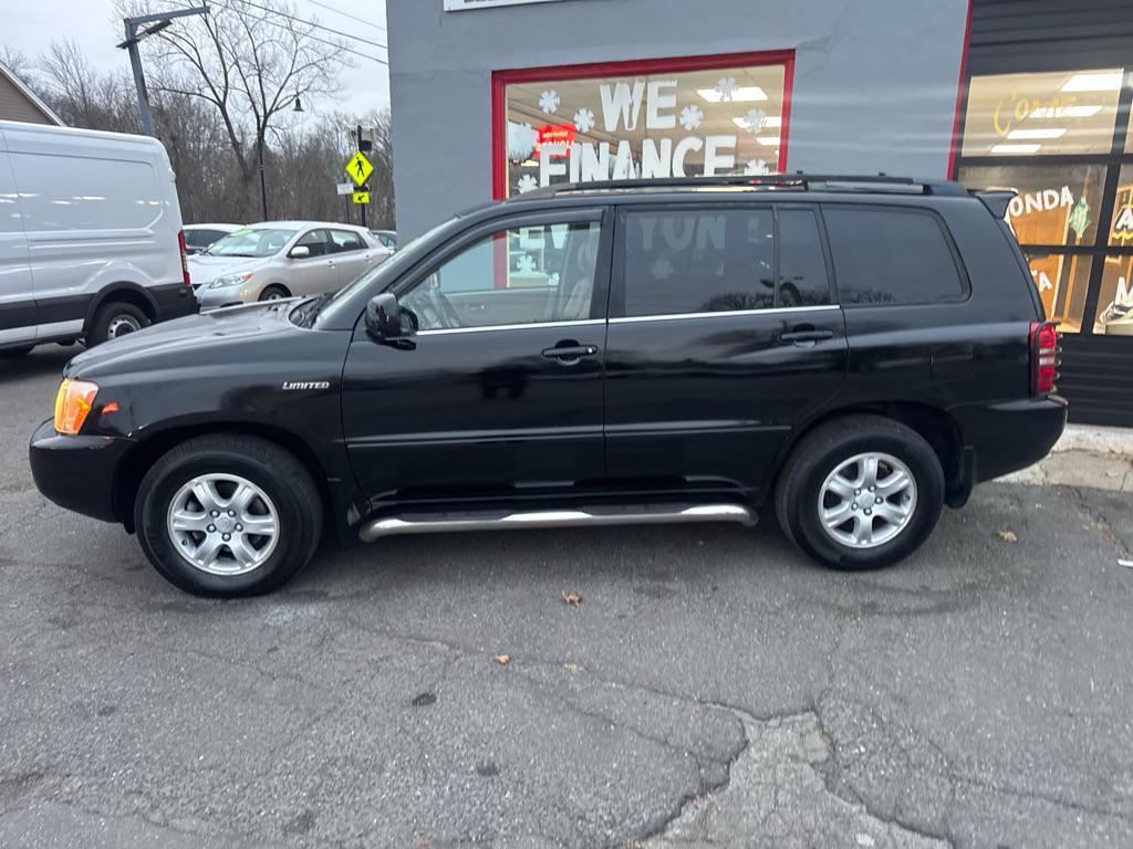 used 2002 Toyota Highlander car, priced at $8,500