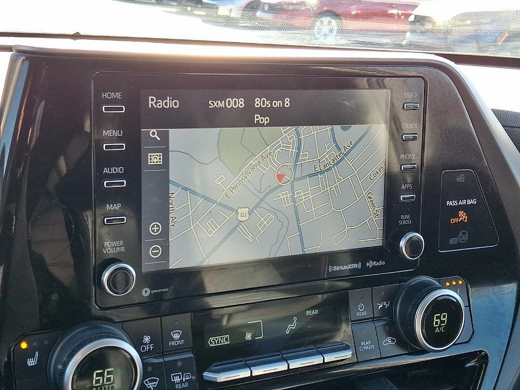 used 2021 Toyota Highlander car, priced at $29,999