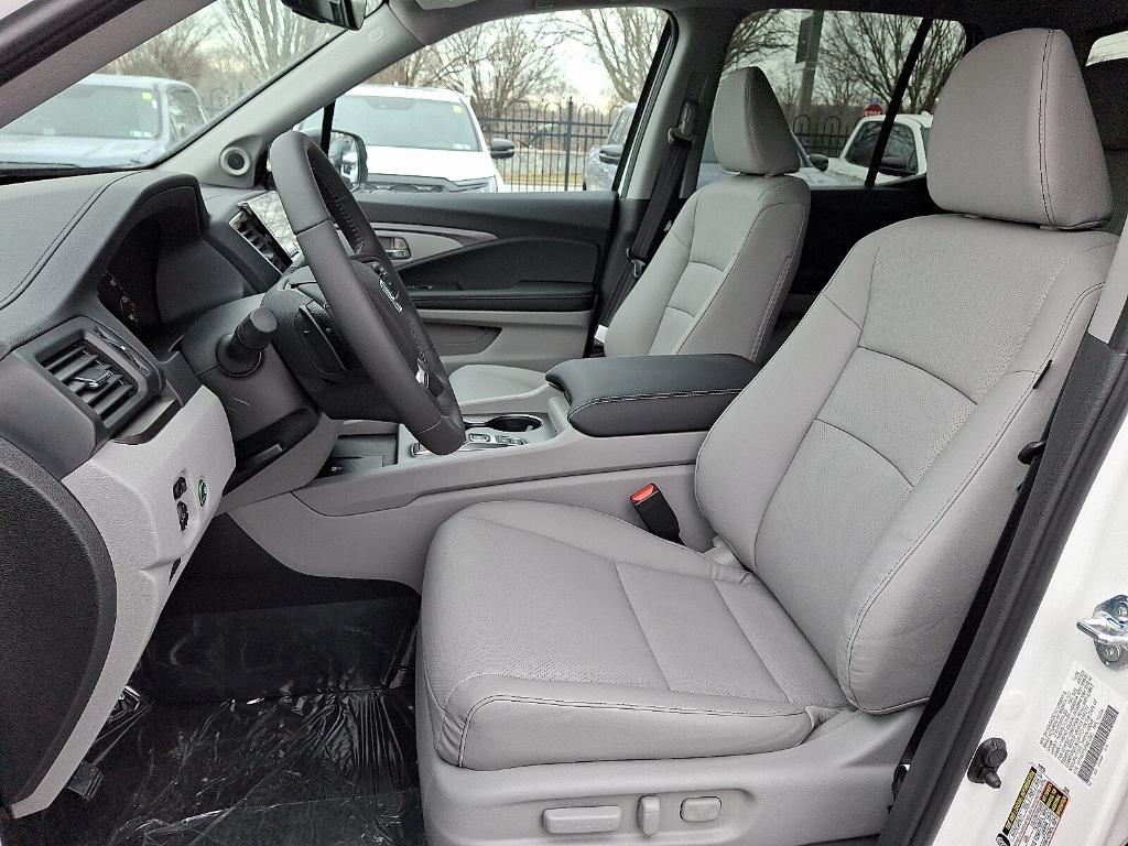 new 2026 Honda Ridgeline car, priced at $43,683