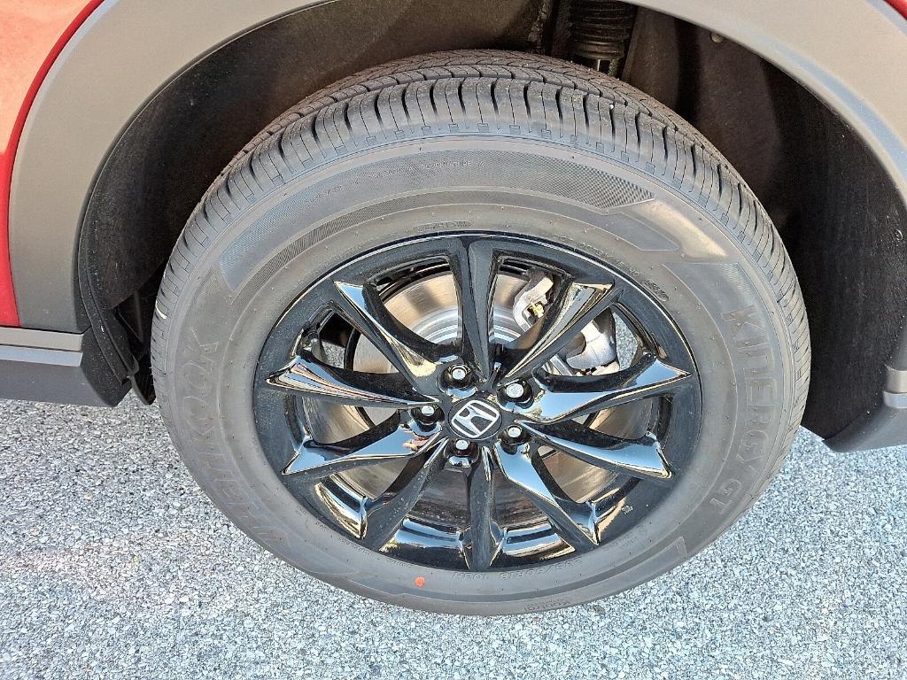 new 2026 Honda CR-V Hybrid car, priced at $41,072