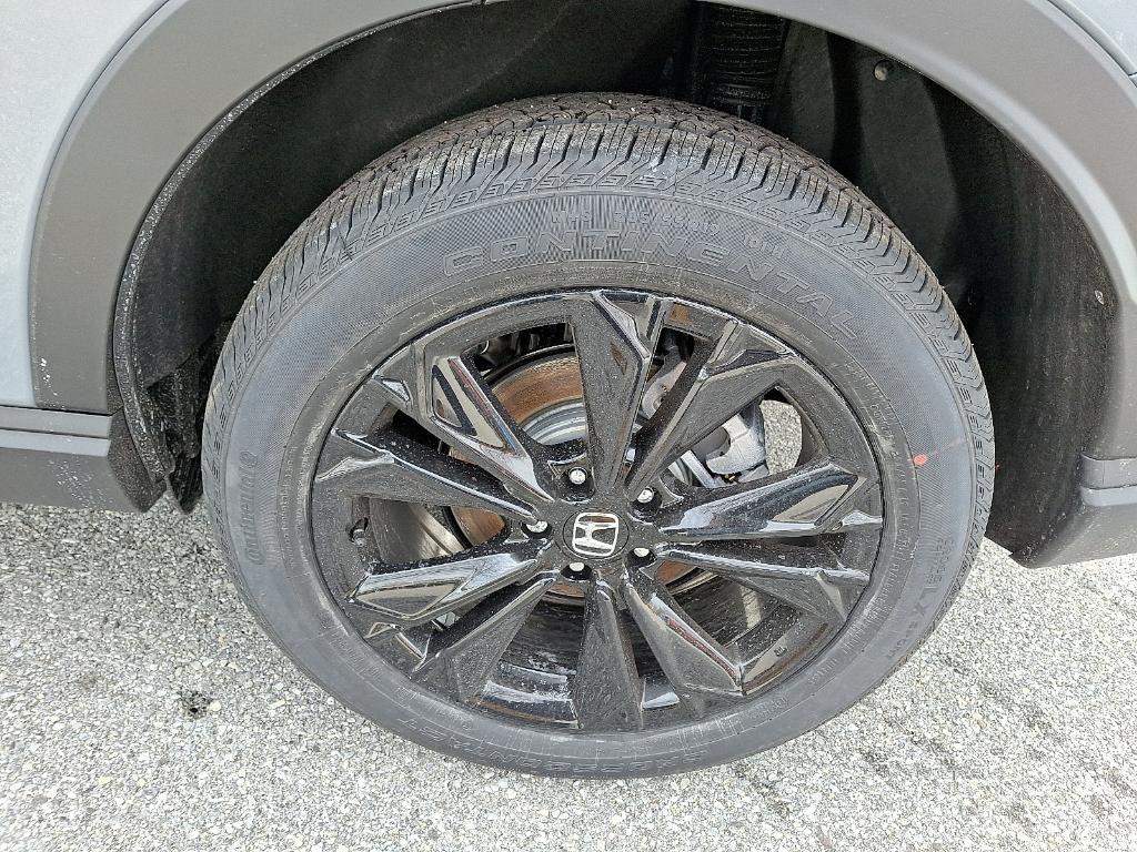 new 2026 Honda CR-V Hybrid car, priced at $42,146