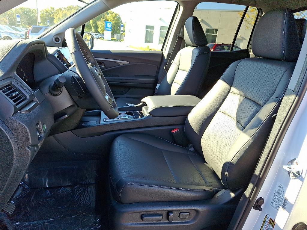 new 2026 Honda Ridgeline car, priced at $43,683