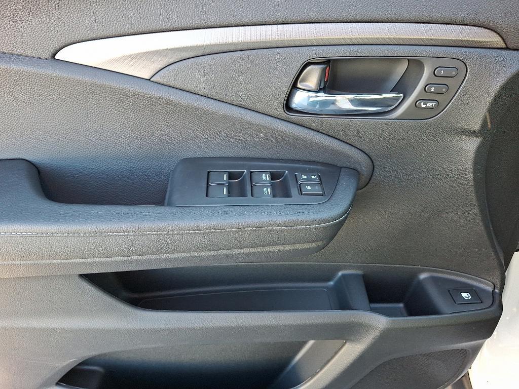 new 2026 Honda Ridgeline car, priced at $43,683