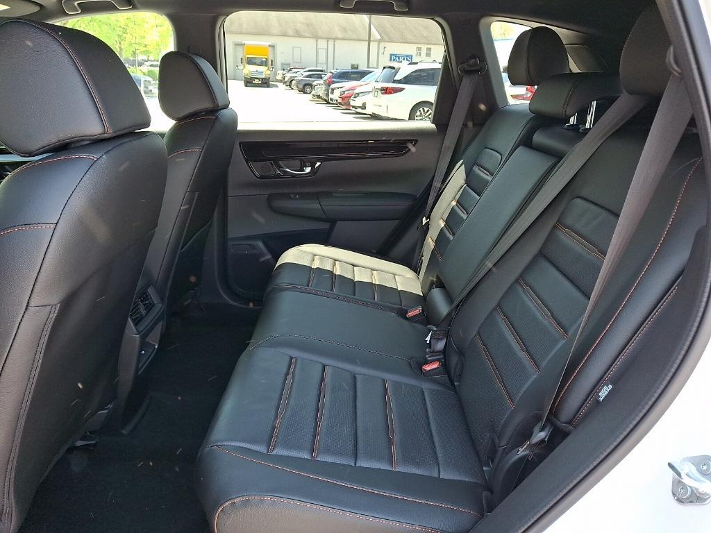 new 2026 Honda CR-V Hybrid car, priced at $41,859