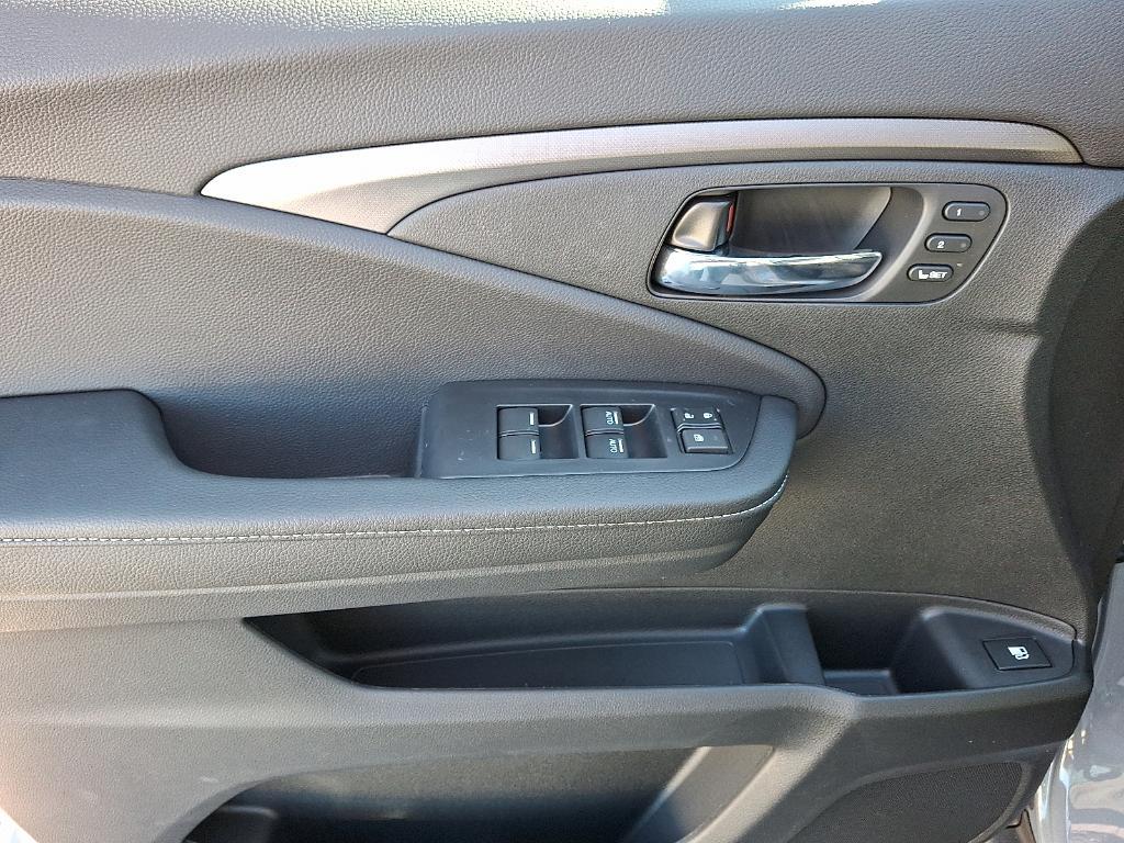 new 2026 Honda Ridgeline car, priced at $43,683