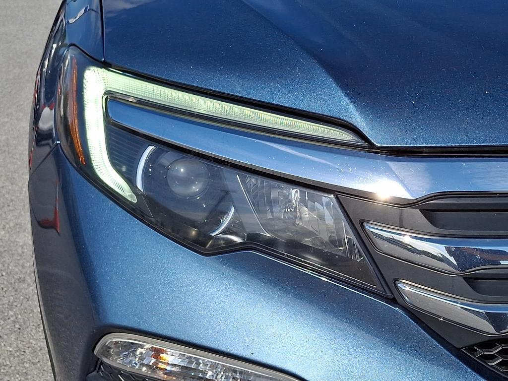 used 2016 Honda Pilot car, priced at $15,489
