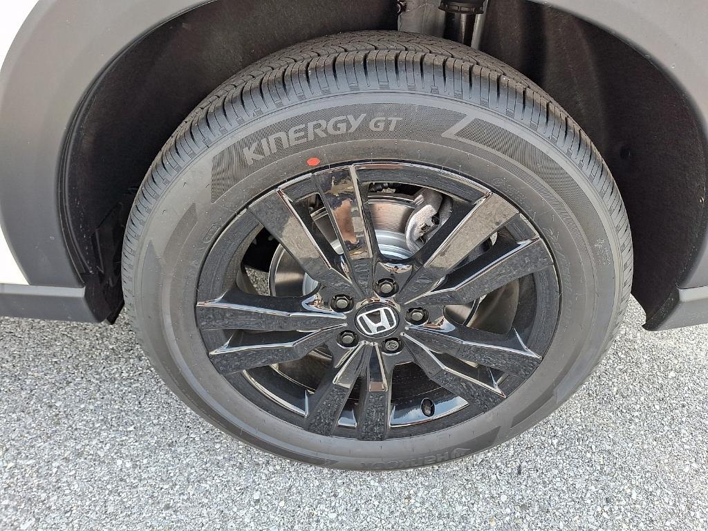 new 2026 Honda HR-V car, priced at $30,284