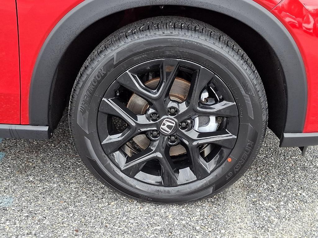 used 2025 Honda HR-V car, priced at $30,450