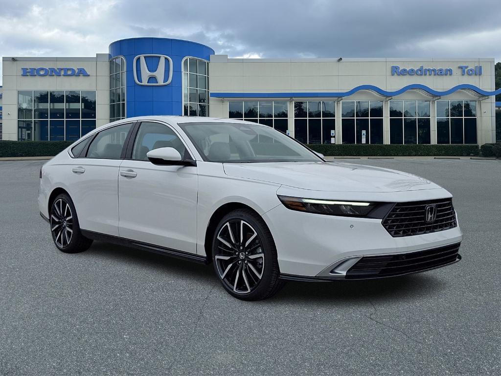 new 2026 Honda Accord Hybrid car