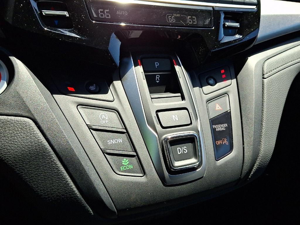 new 2026 Honda Odyssey car, priced at $41,638