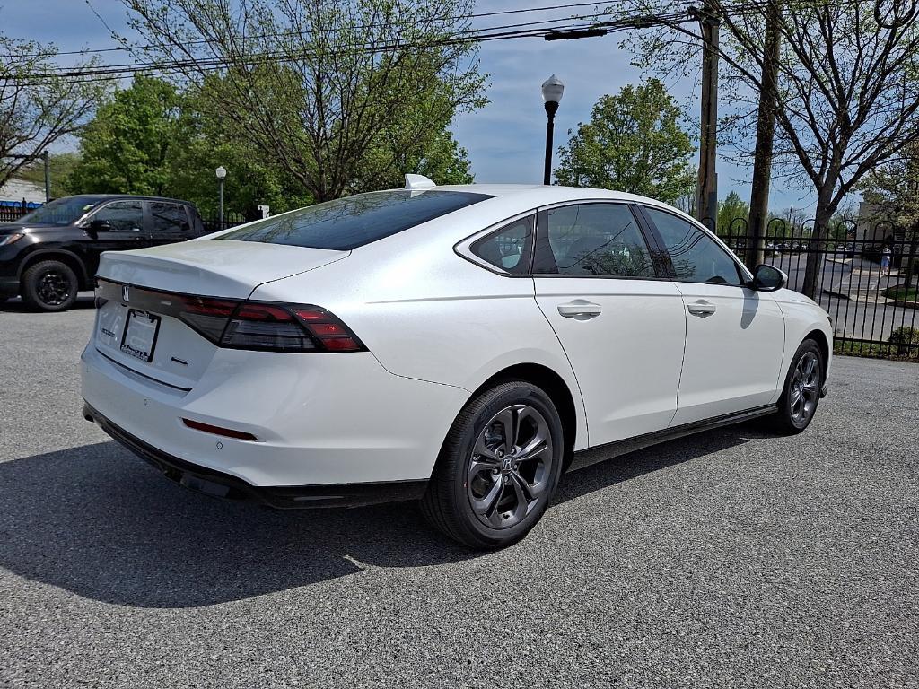 new 2026 Honda Accord Hybrid car, priced at $35,387