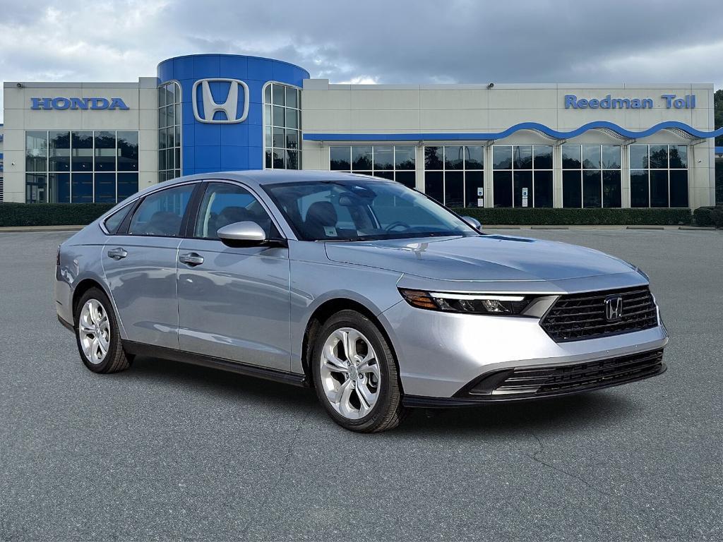 new 2025 Honda Accord car, priced at $29,359