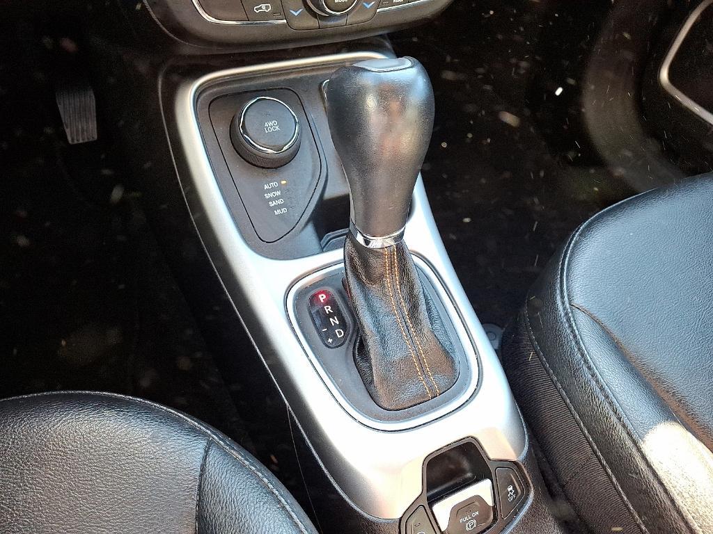 used 2020 Jeep Compass car, priced at $18,573