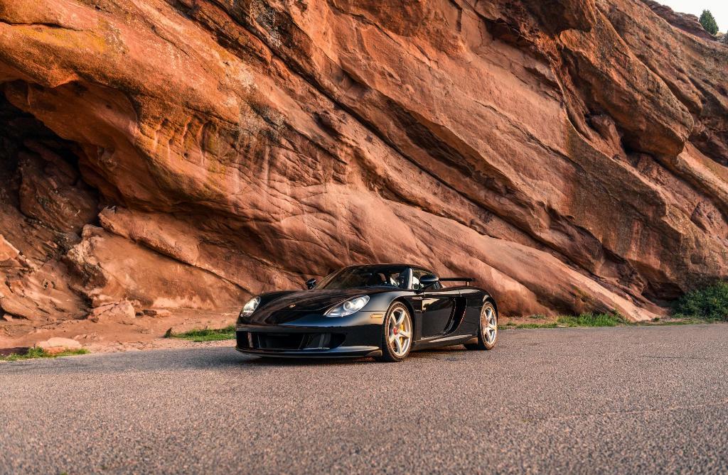 used 2005 Porsche Carrera GT car