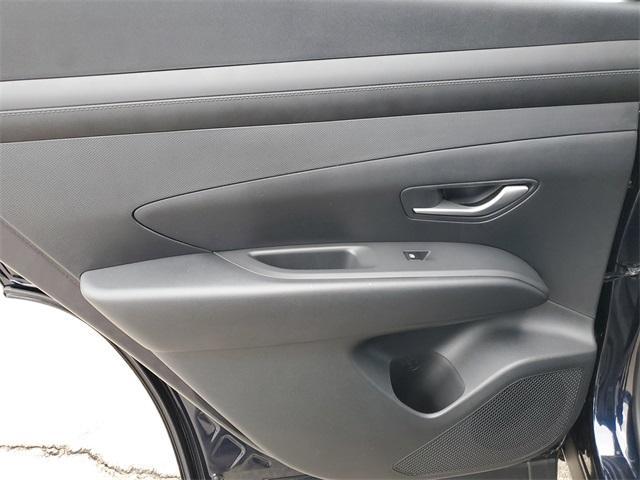 new 2026 Hyundai TUCSON Hybrid car, priced at $31,524