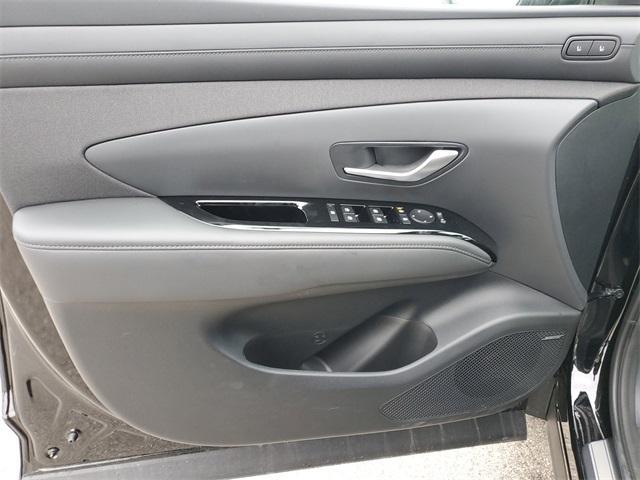 new 2026 Hyundai TUCSON Hybrid car, priced at $41,805