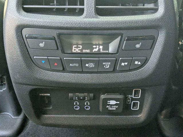 used 2022 Honda Pilot car, priced at $31,057