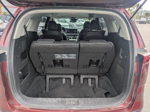 used 2024 Kia Carnival car, priced at $30,508