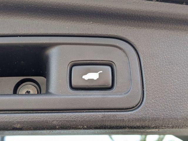 used 2020 Honda Pilot car, priced at $22,012