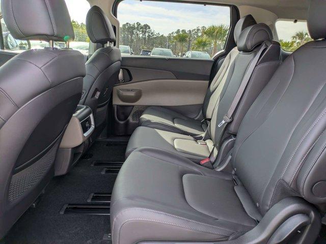 new 2026 Kia Carnival car, priced at $39,822
