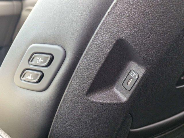 new 2026 Kia Carnival car, priced at $39,822